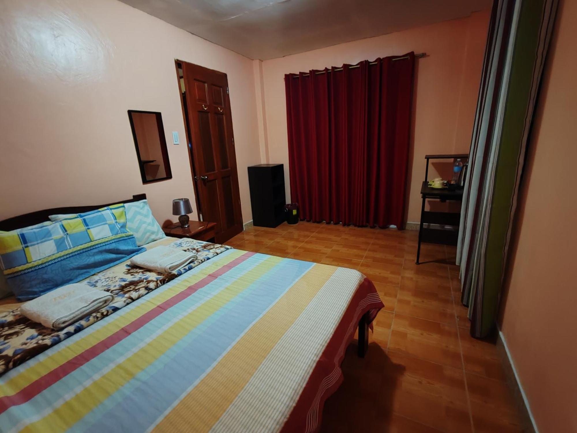 Tgh Homestay *